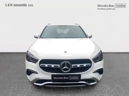 Mercedes-Benz - GLA