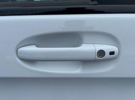 Mercedes-Benz - V-class