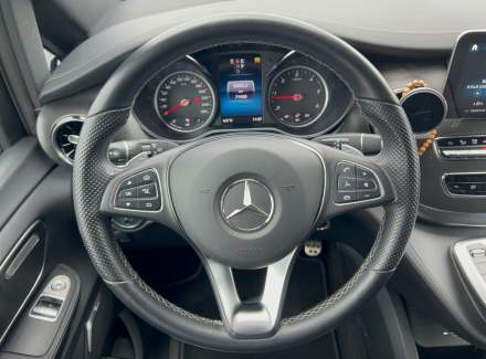 Mercedes-Benz - V-class