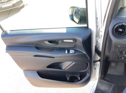 Mercedes-Benz - Vito