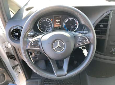 Mercedes-Benz - Vito