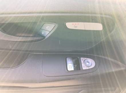 Mercedes-Benz - Vito