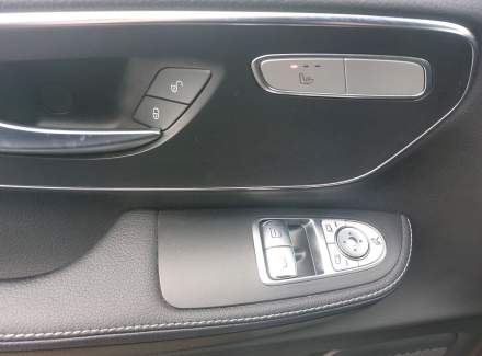 Mercedes-Benz - V-class