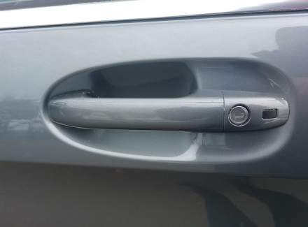 Mercedes-Benz - V-class