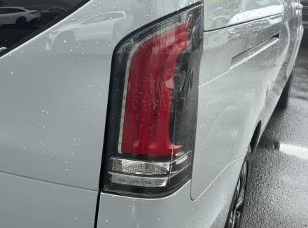 Mercedes-Benz - V-class