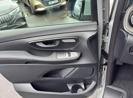 Mercedes-Benz - V-class