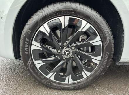 Mercedes-Benz - V-class