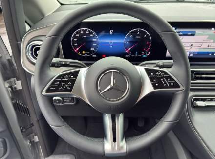 Mercedes-Benz - V-class