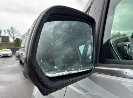 Mercedes-Benz - V-class