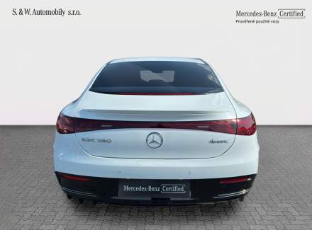Mercedes-Benz - EQE