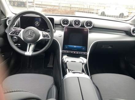 Mercedes-Benz - C-class