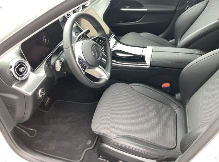 Mercedes-Benz - C-class