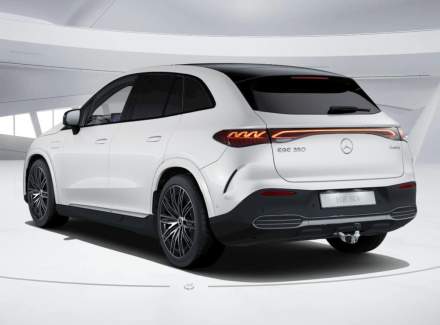 Mercedes-Benz - EQE