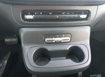 Mercedes-Benz - Vito