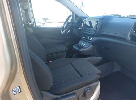 Mercedes-Benz - Vito