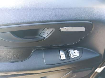 Mercedes-Benz - Vito