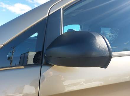 Mercedes-Benz - Vito