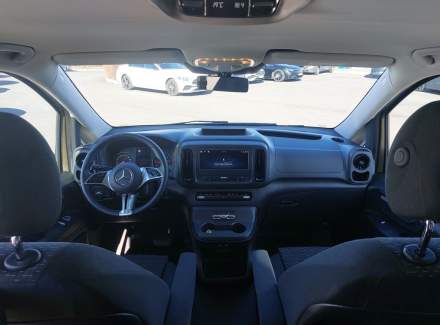 Mercedes-Benz - Vito