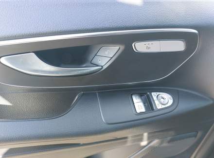 Mercedes-Benz - Vito