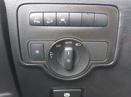 Mercedes-Benz - Vito