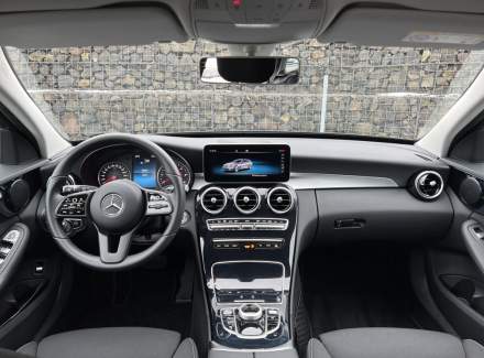 Mercedes-Benz - C-class