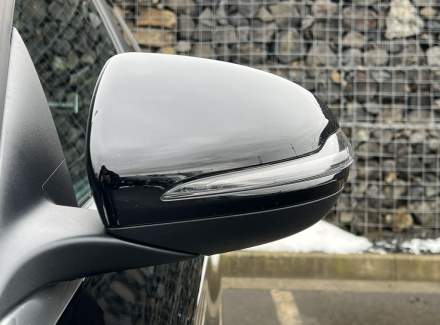 Mercedes-Benz - C-class