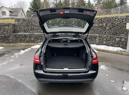 Mercedes-Benz - C-class