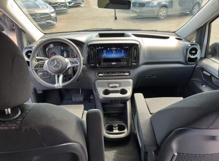 Mercedes-Benz - Vito