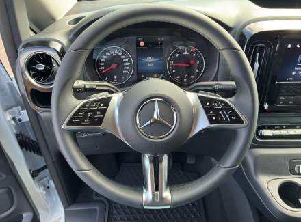 Mercedes-Benz - Vito