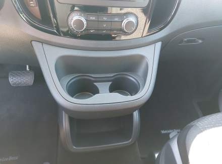 Mercedes-Benz - Vito