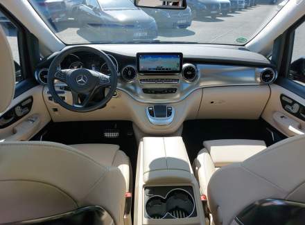 Mercedes-Benz - V-class