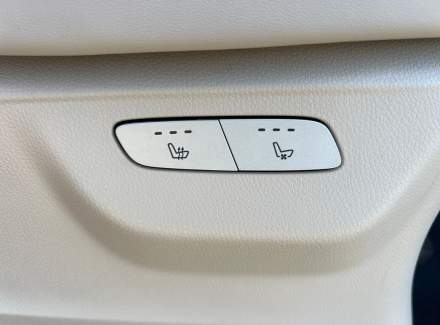 Mercedes-Benz - V-class