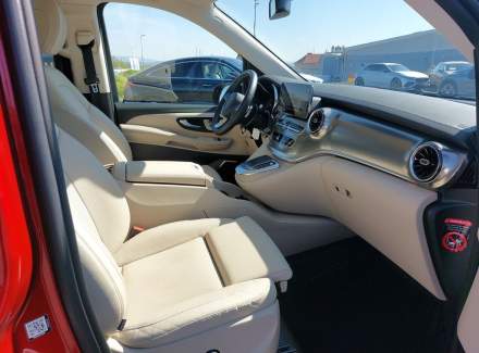 Mercedes-Benz - V-class