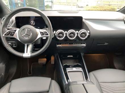 Mercedes-Benz - B-class