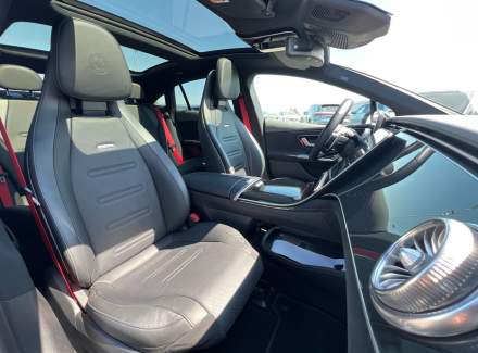 Mercedes-Benz - EQE