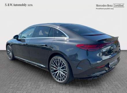 Mercedes-Benz - EQE