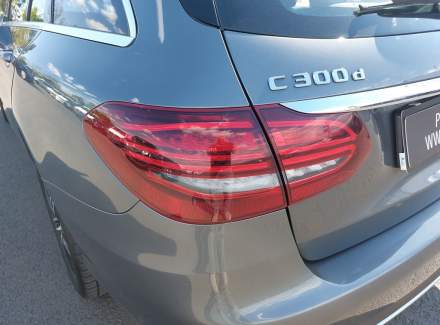 Mercedes-Benz - C-class