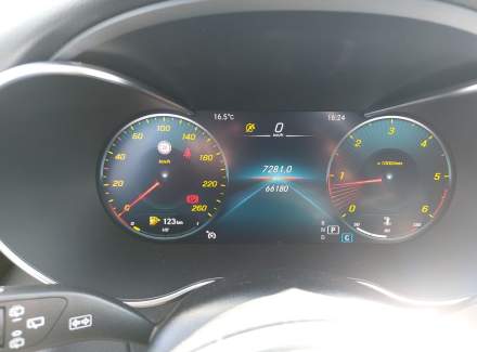 Mercedes-Benz - C-class