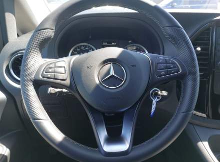 Mercedes-Benz - Vito