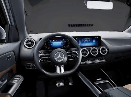 Mercedes-Benz - GLA