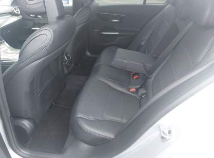 Mercedes-Benz - C-class