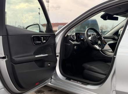 Mercedes-Benz - C-class