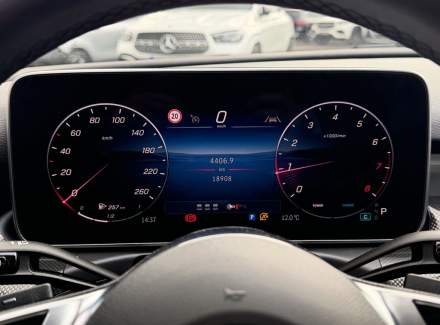 Mercedes-Benz - C-class