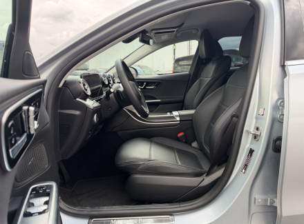 Mercedes-Benz - C-class