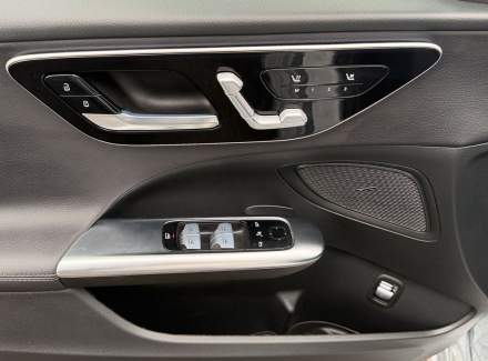 Mercedes-Benz - C-class