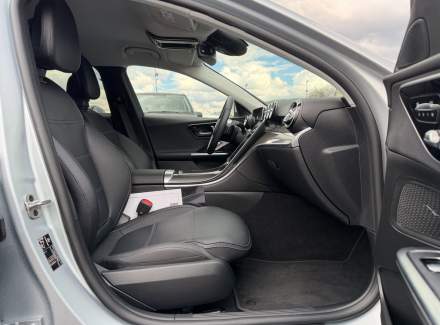 Mercedes-Benz - C-class