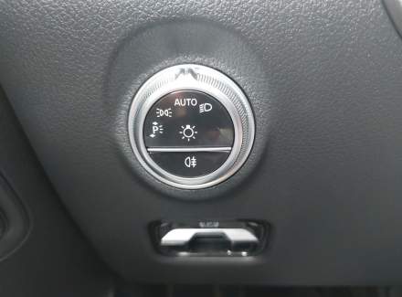 Mercedes-Benz - C-class