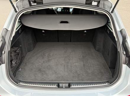 Mercedes-Benz - C-class