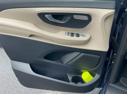 Mercedes-Benz - V-class