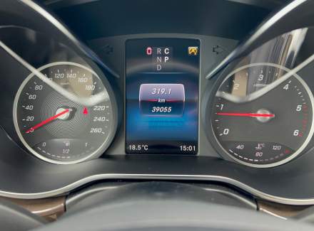 Mercedes-Benz - V-class